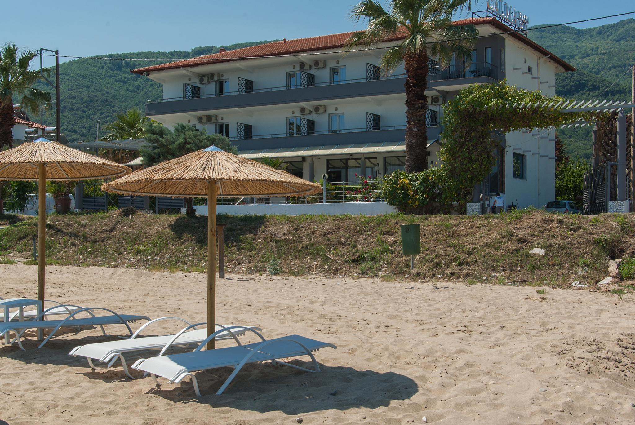 סטאברוס Calma Beach Hotel מראה חיצוני תמונה