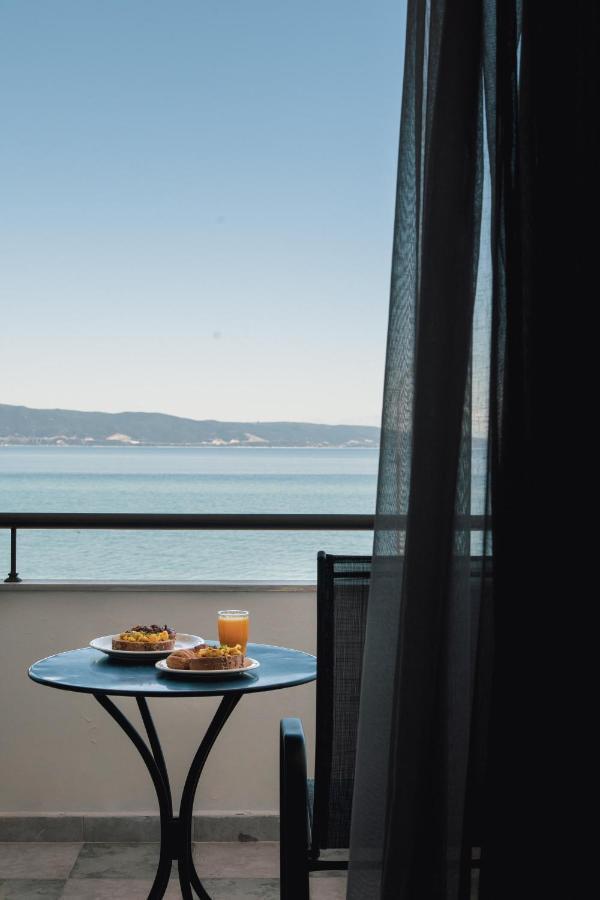 סטאברוס Calma Beach Hotel מראה חיצוני תמונה